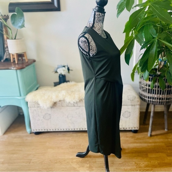 Elie Tahari Isolde Sleeveless Draped Dress in Camouflage Olive Green, Size XS - Picture 6 of 14
